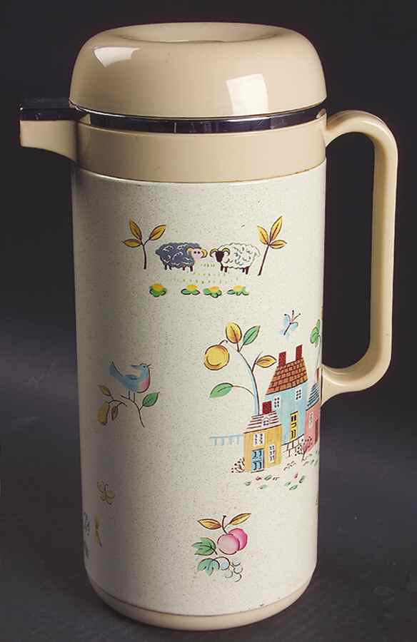Heartland Plastic Thermos/Carafe & Lid by International-1