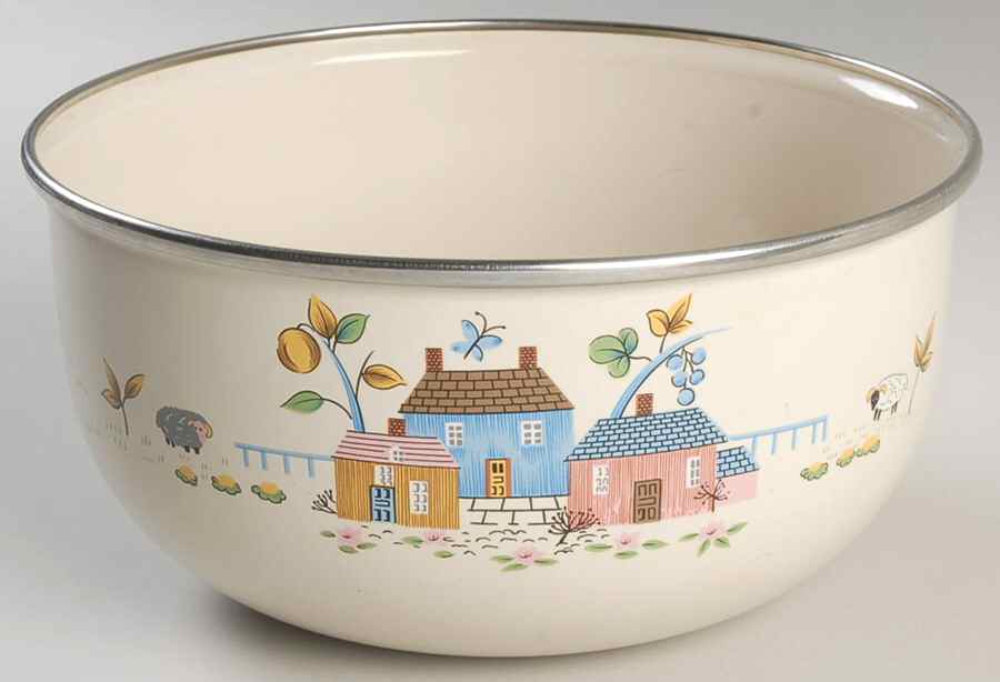 Heartland 7 3/4" Metal Bowl by International-1