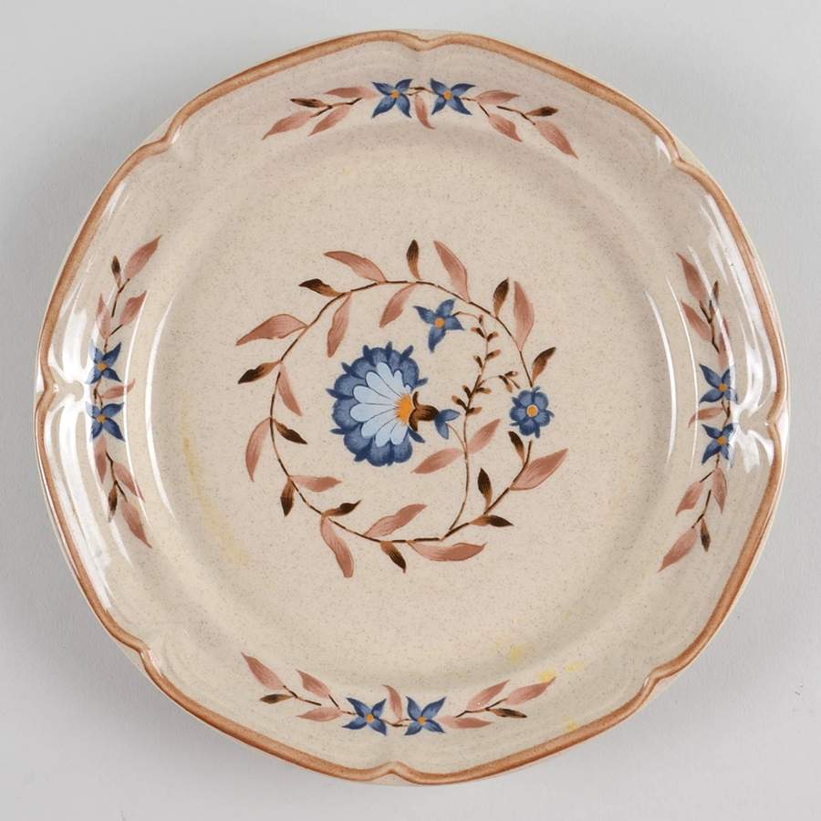 Heirloom Salad Plate by International-1