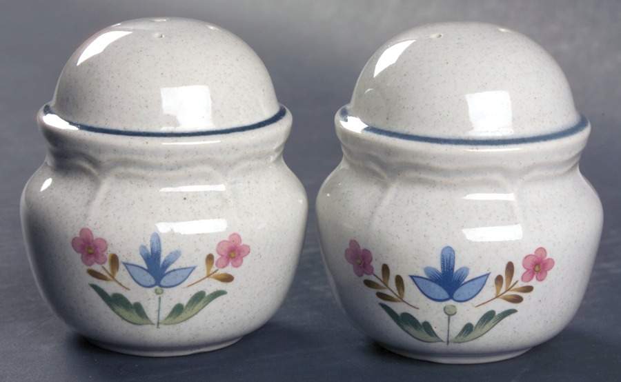 Heritage Salt & Pepper Set by International-1