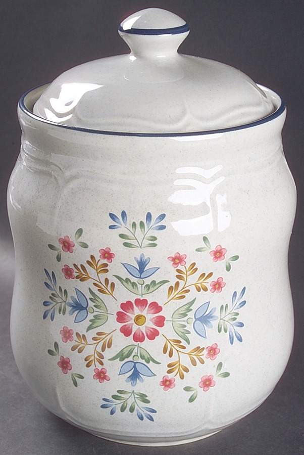 Heritage Extra Large Canister & Lid by International-1