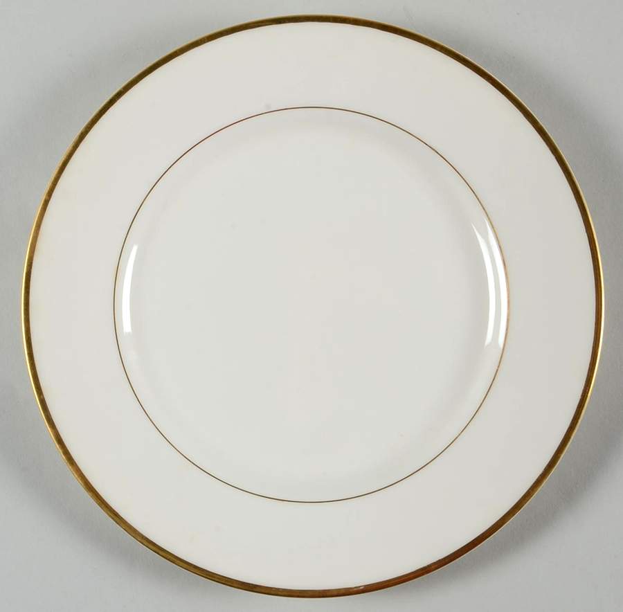 High Point (Ivory Background) Salad Plate by International-1