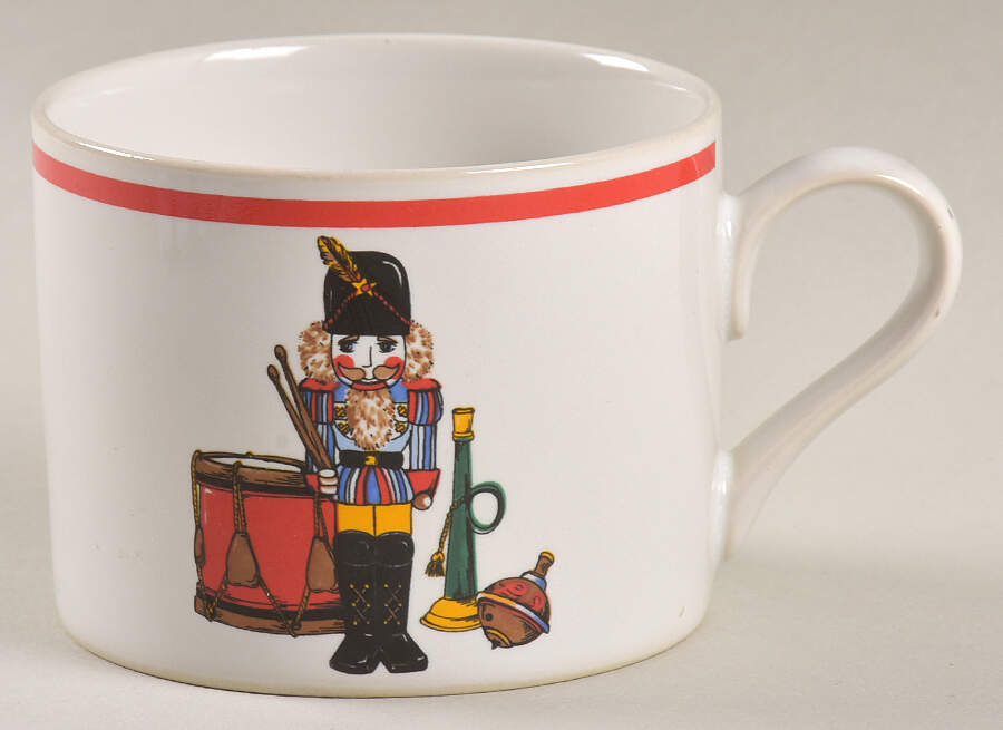 Holiday Spirit Flat Cup by International-1