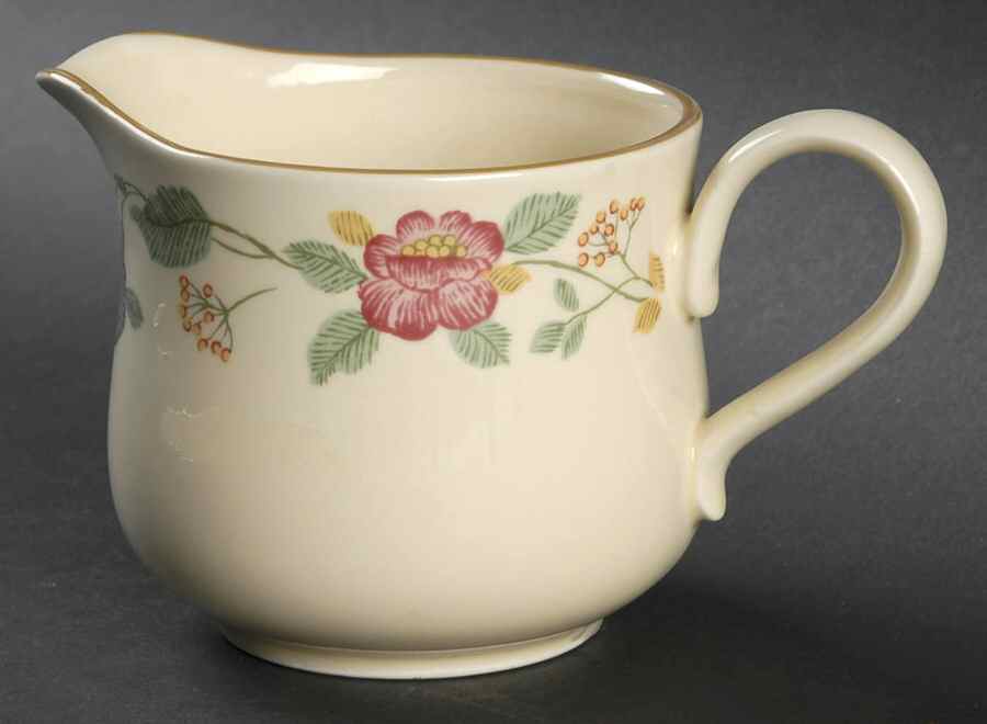 Independence 1776 Creamer by International-1