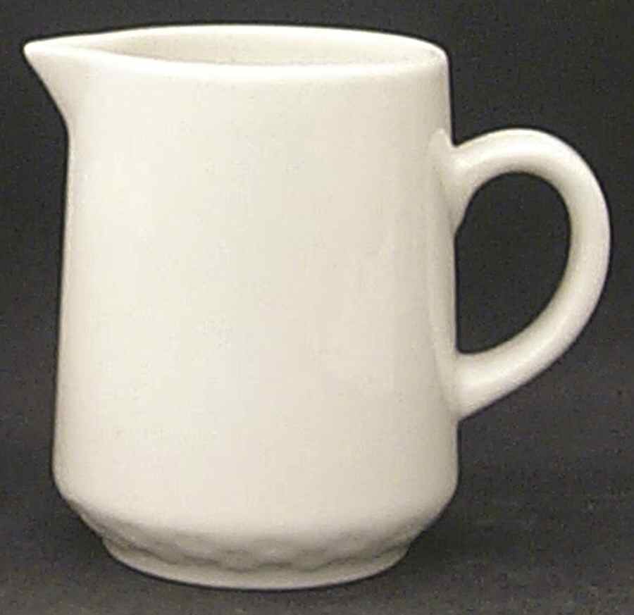 Lattice Creamer by International-1