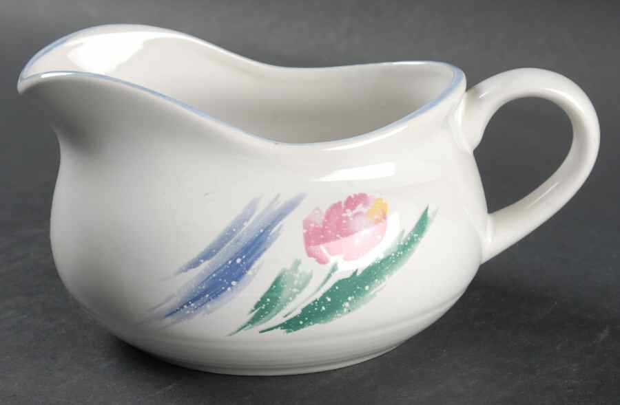Light Wind Gravy Boat by International-1