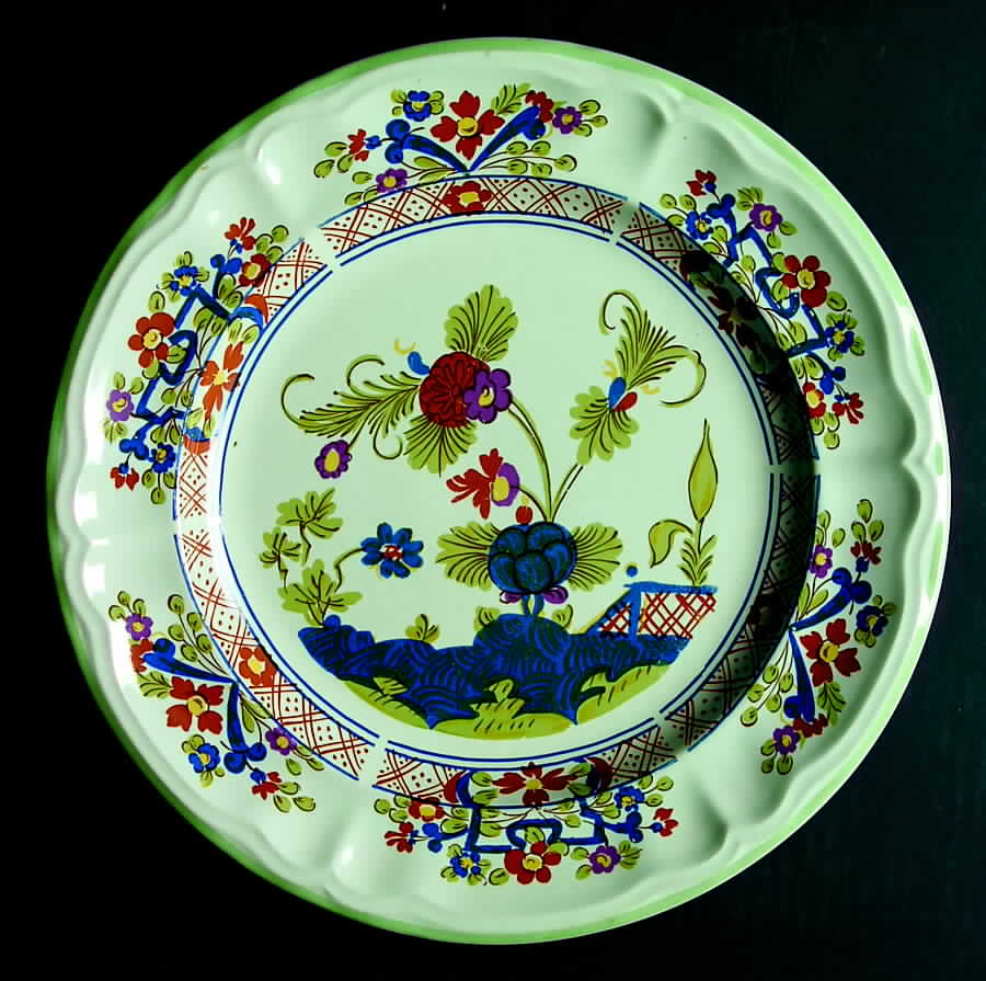Lotus Valley Dinner Plate by International-1