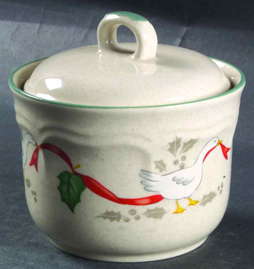 Marmalade Christmas Sugar Bowl & Lid by International-1