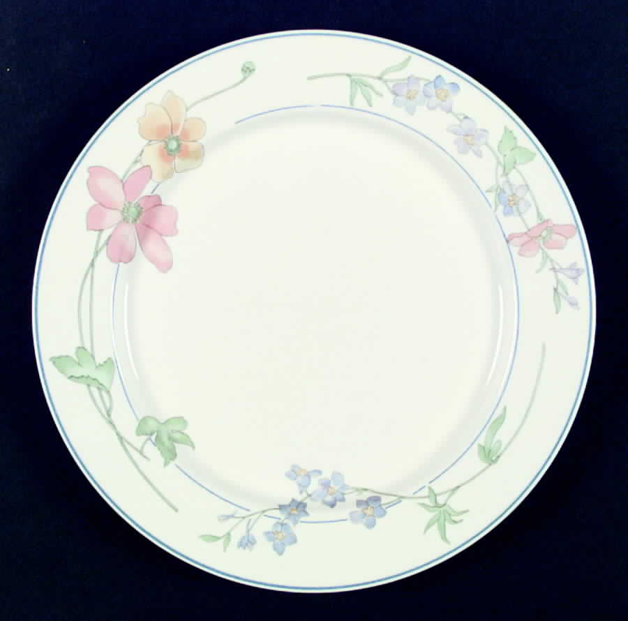 Madonna Dinner Plate by International-1