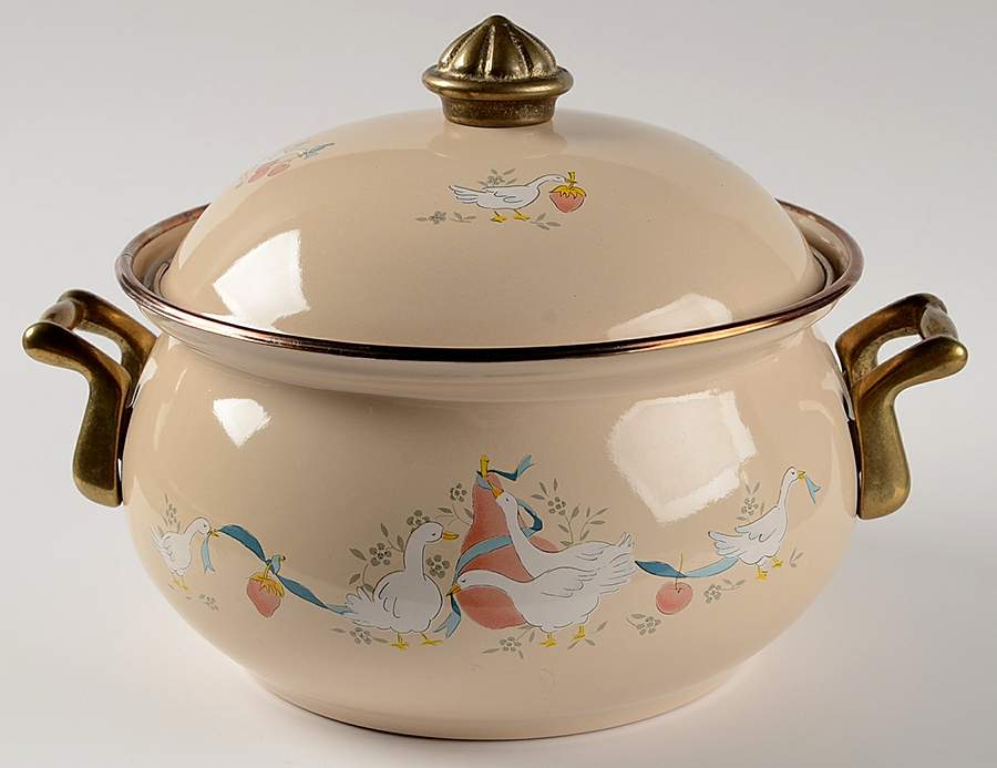 Marmalade 2.5 Quart Metal Round Covered Casserole by International-1