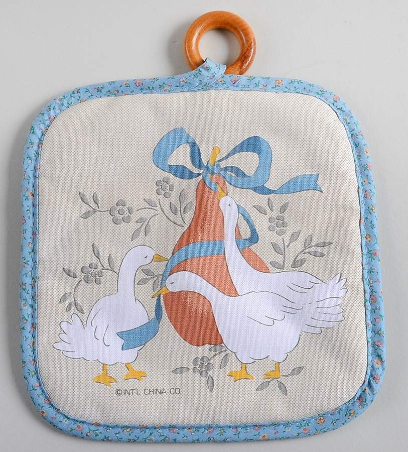 Marmalade Cloth Potholder by International-1