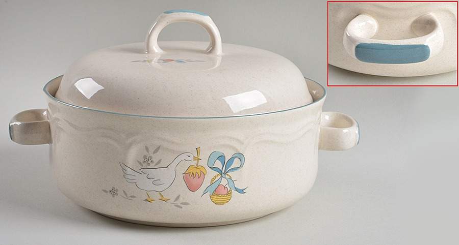 Marmalade 1.5 Qt Round Covered Casserole by International-1