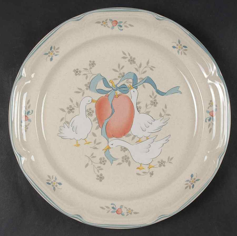 Marmalade Dinner Plate by International-1