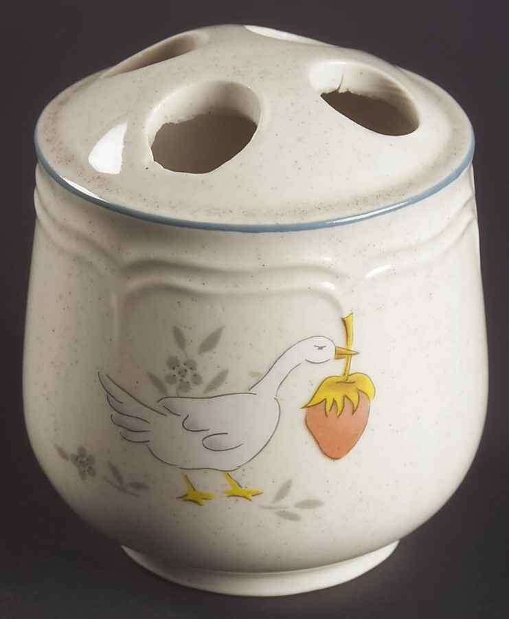 Marmalade Toothbrush Holder by International-1