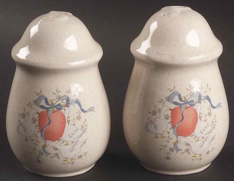 Marmalade Salt & Pepper Set by International-1