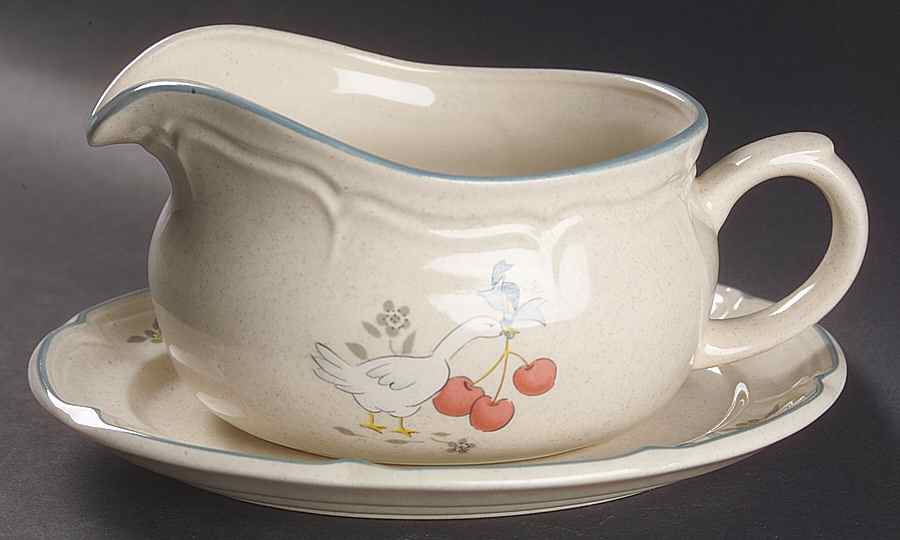 Marmalade Gravy Boat & Underplate/Relish by International-1