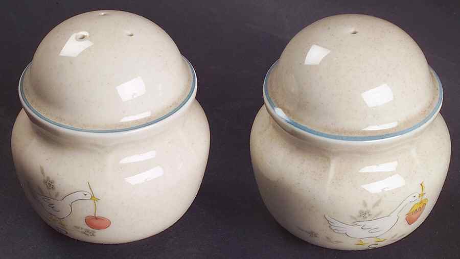 Marmalade Salt & Pepper Set by International-1