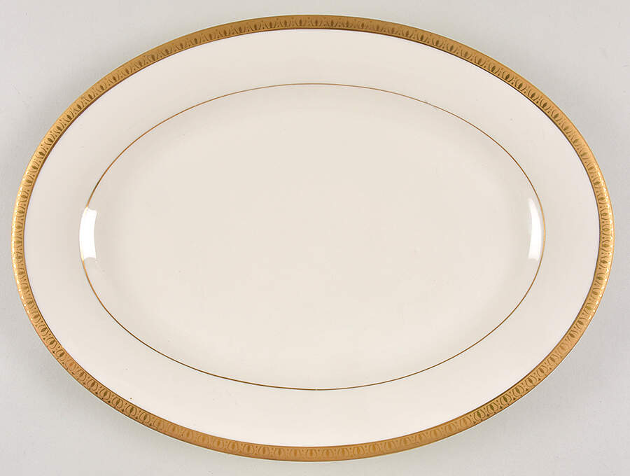Melissa 14" Oval Serving Platter by International-1