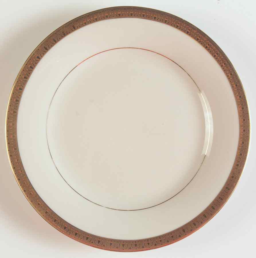 Melissa Bread & Butter Plate by International-1