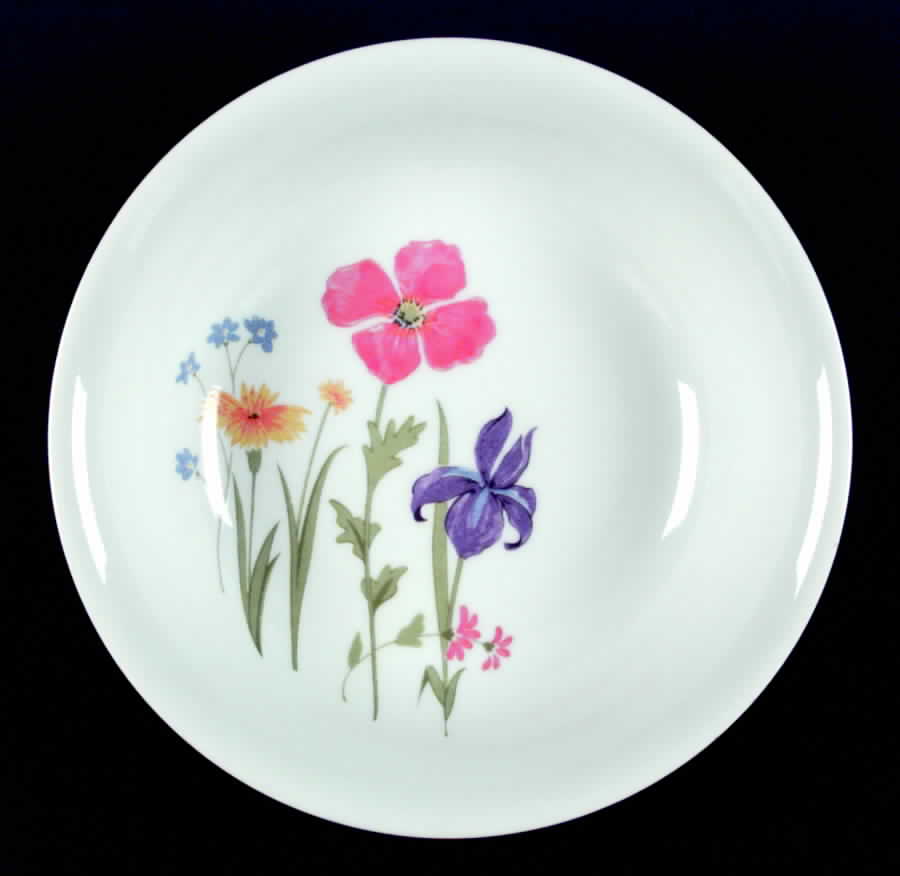 Michele 9" Round Vegetable Bowl by International-1