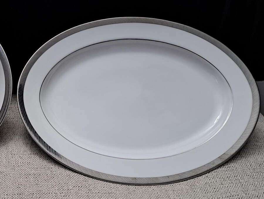 Michele 14" Oval Serving Platter by International-1