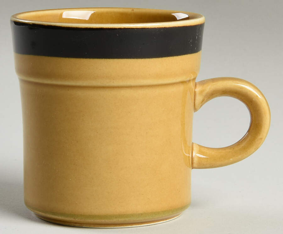 Montezuma Flat Cup by International-1