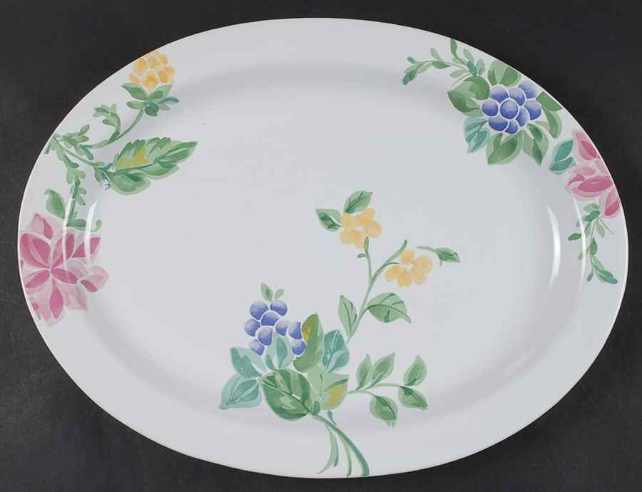Mystique 13" Oval Serving Platter by International-1
