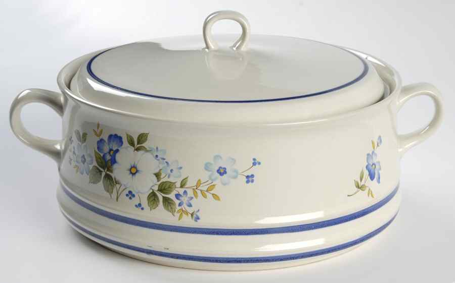Mystic Round Covered Vegetable by International-1
