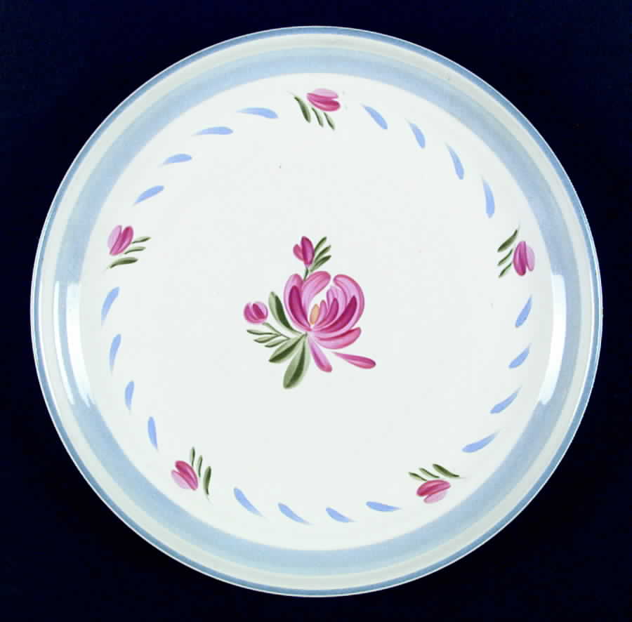 New Tradition Dinner Plate by International-1