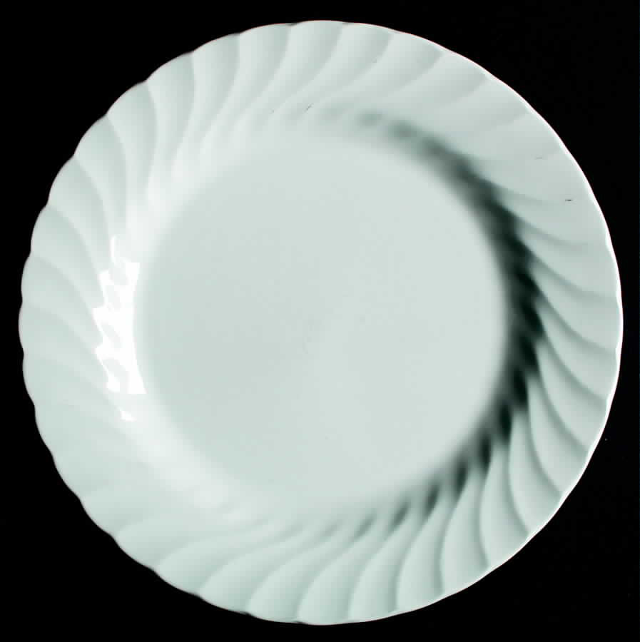 Newcastle Dinner Plate by International-1