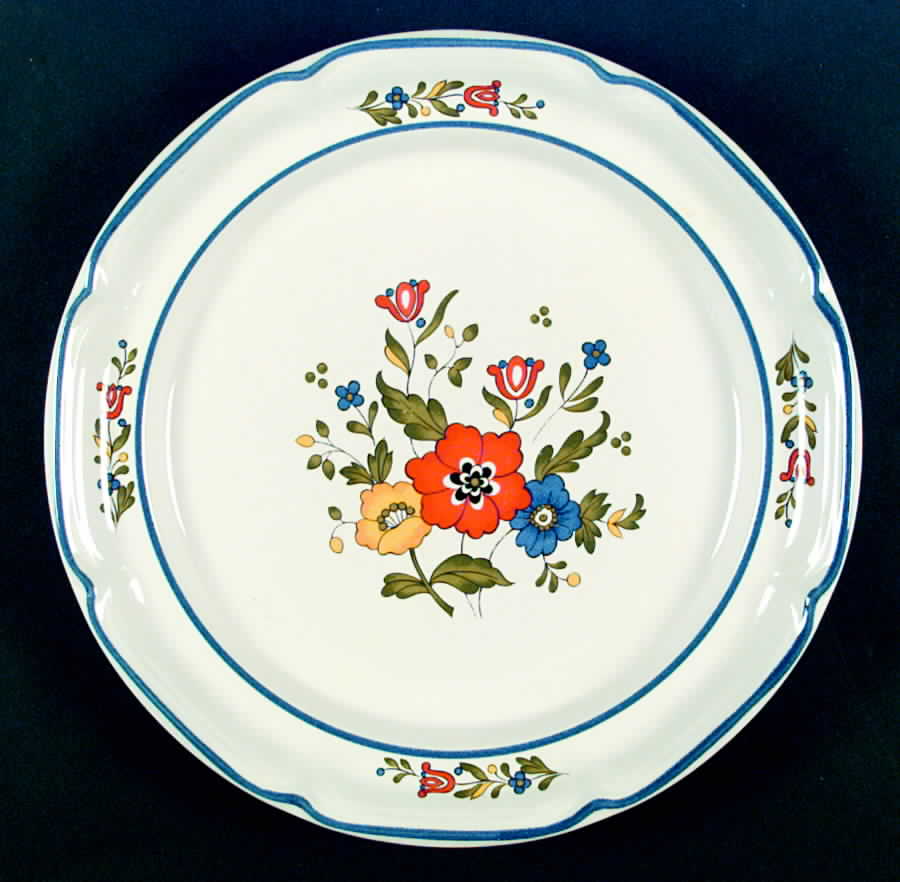 Provincial Dinner Plate by International-1
