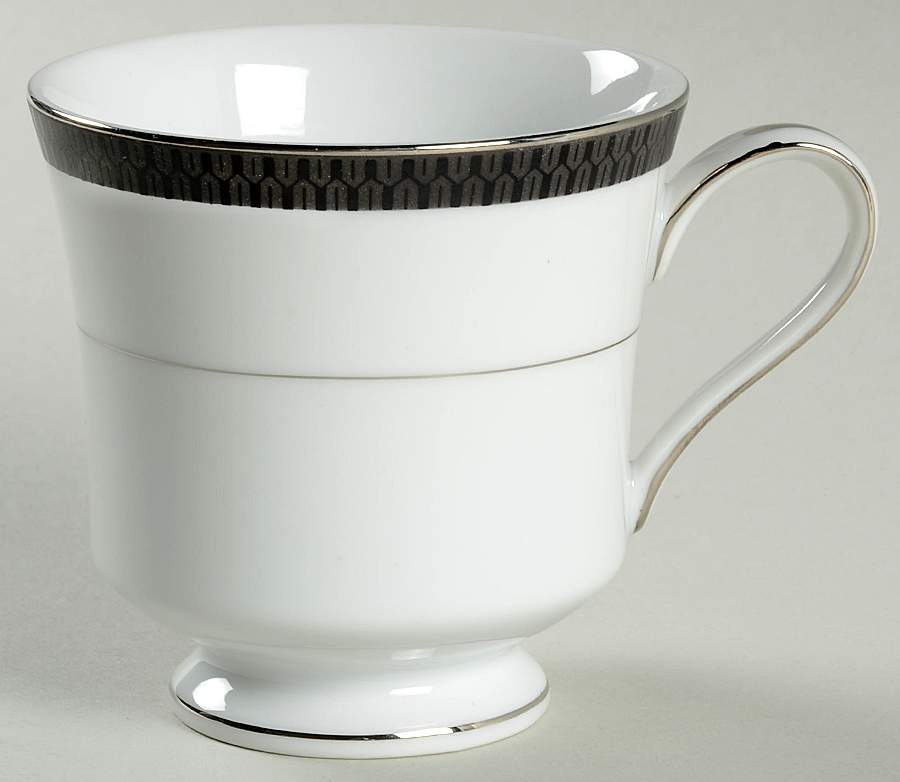 Regina Footed Cup by International-1