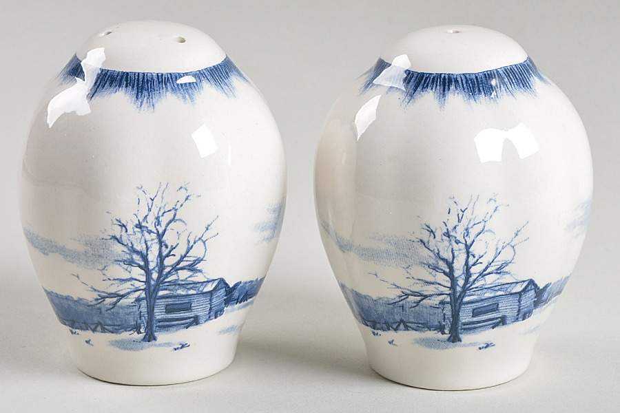 Riverwood Salt & Pepper Set by International-1