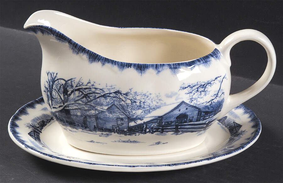 Riverwood Gravy Boat & Underplate/Relish by International-1