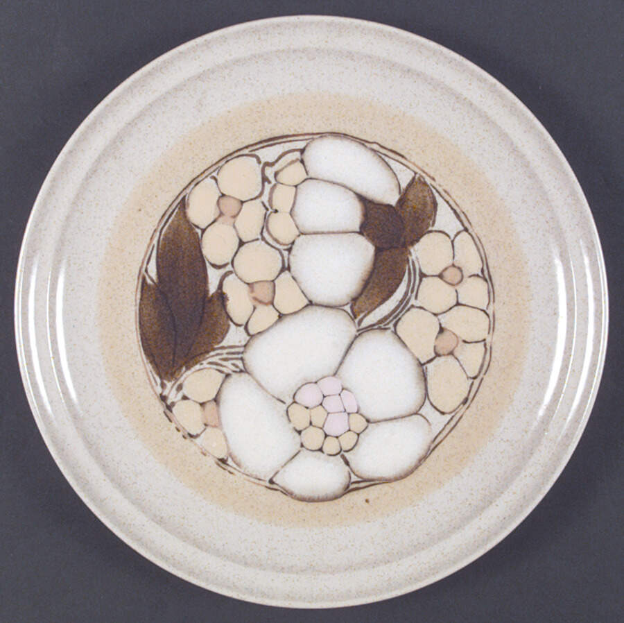 Rone Dinner Plate by International-1