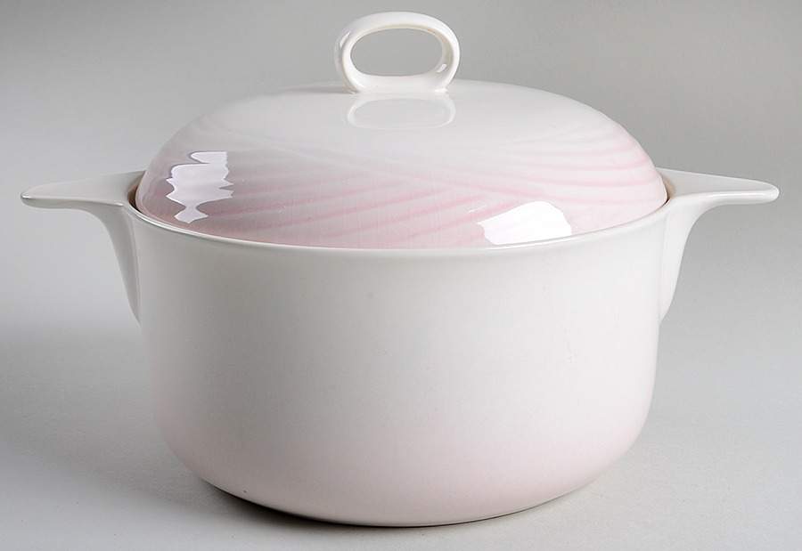 Rose Ribbon 2 Qt Round Covered Casserole by International-1