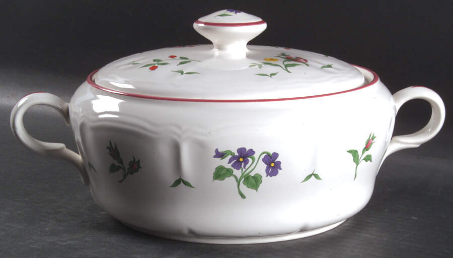 Rosalynn Round Covered Vegetable by International-1