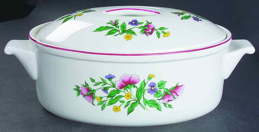 Rosalynn 2 Quart Oval Covered Casserole by International-1