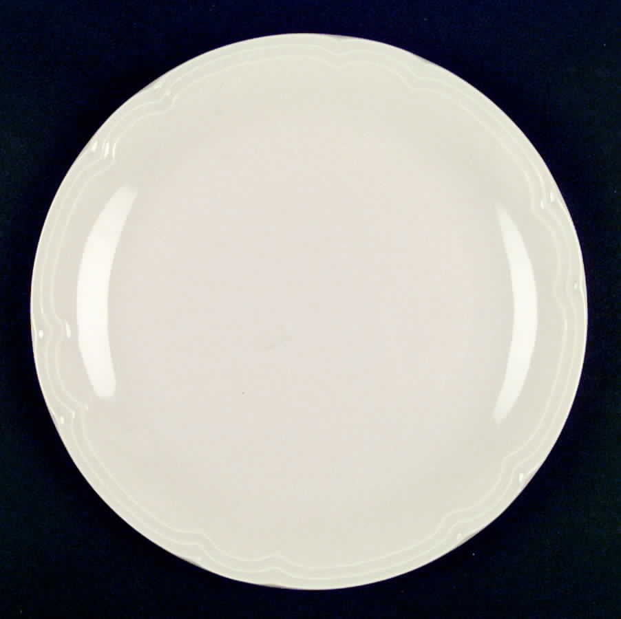 Sandreef Dinner Plate by International-1