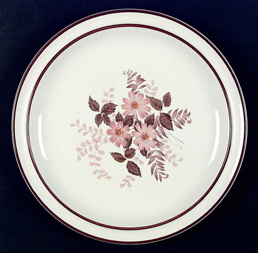 Saybrock Dinner Plate by International-1
