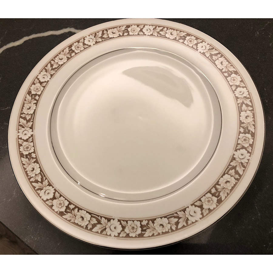 Sophistication Dinner Plate by International-1