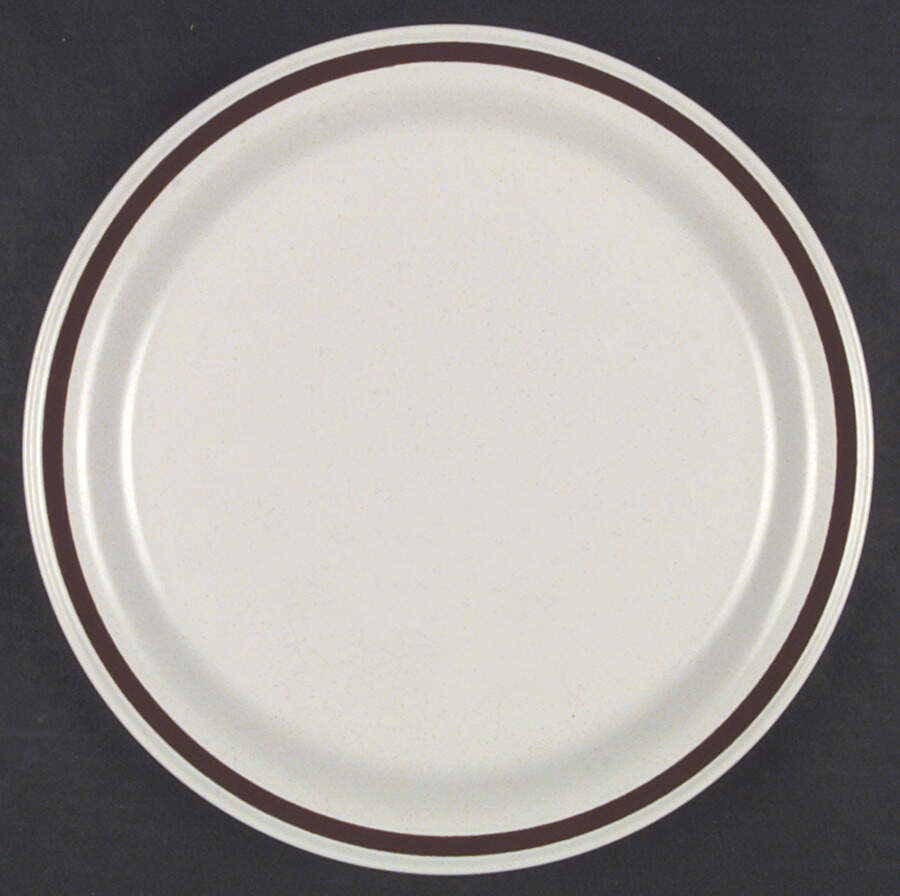 Spicewood Dinner Plate by International-1