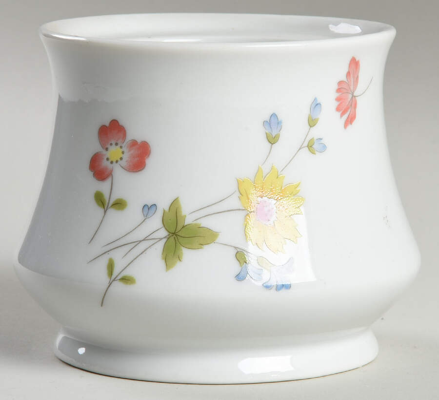 Susan Sugar Bowl No Lid by International-1