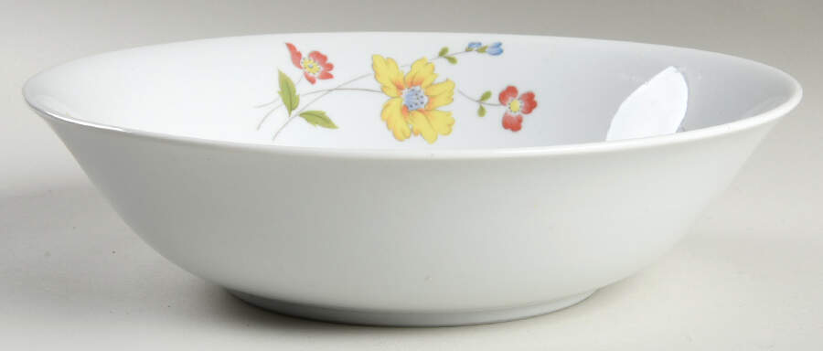 Susan 9" Round Vegetable Bowl by International-1