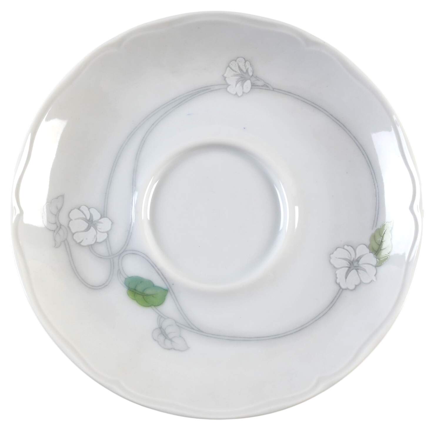 Trellis Saucer by International-1