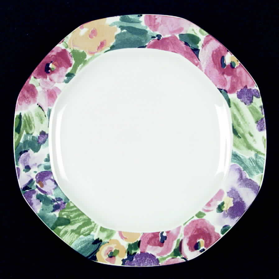 Valencia Dinner Plate by International-1