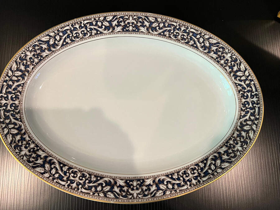 Verona 16" Oval Serving Platter by International-1