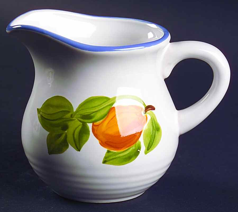 Villa Latina Creamer by International-1