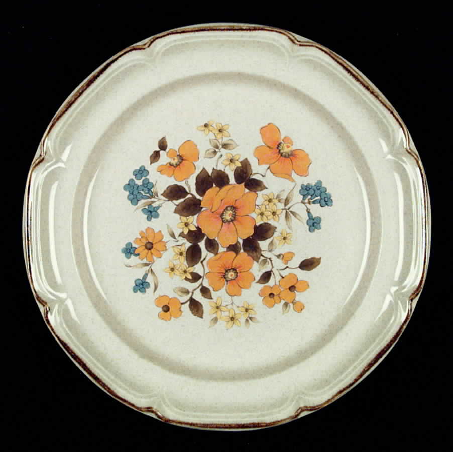 Woodbloom Dinner Plate by International-1