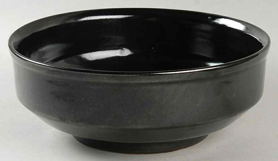 Basic Black 8" Round Vegetable Bowl by Iron Mountain-1